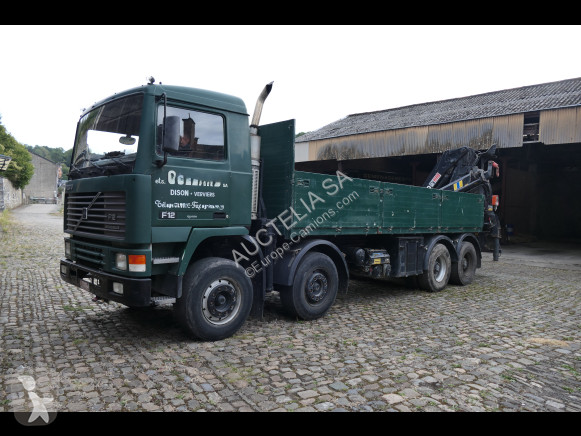 Camion Volvo F12