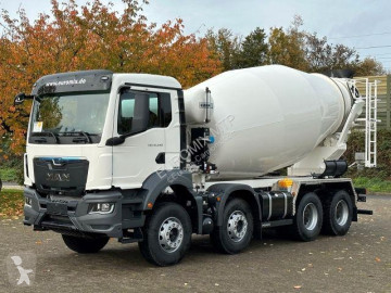 Camion béton MAN