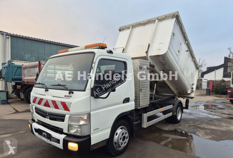 Vrachtwagen Fuso