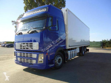 Camión frigorífico Volvo