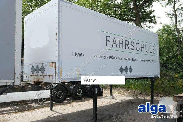 Kamion Lübtheen WKO 715. Wechselkoffer. BDF....