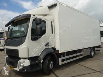 Camion fourgon Volvo