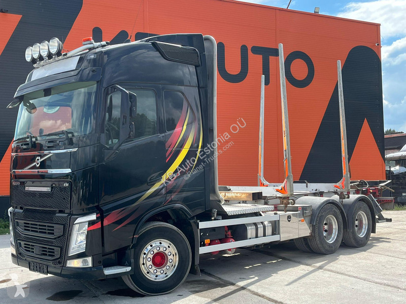 Camion Volvo 6x4 TANDEM AXLE LIFT
