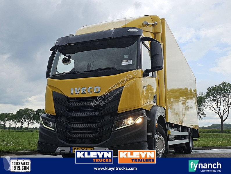 Camion Iveco AD190S33 2T TAILLIFT AIRCO