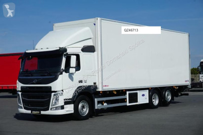 Camión frigorífico Volvo