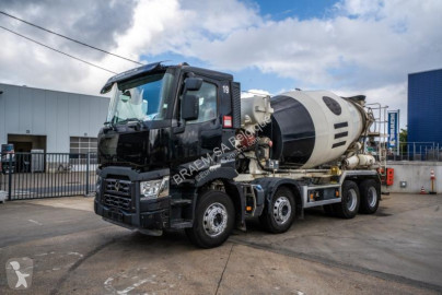 Camion béton toupie / Malaxeur Renault