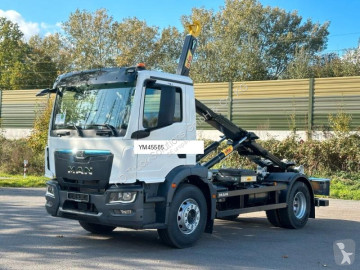 Lastbil polyvagn MAN ny