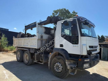 Camión volquete Iveco