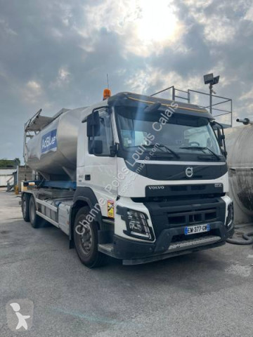 Camion châssis Volvo