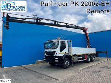 Camion grue Iveco
