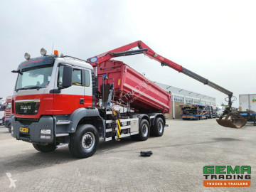 Camion benne MAN