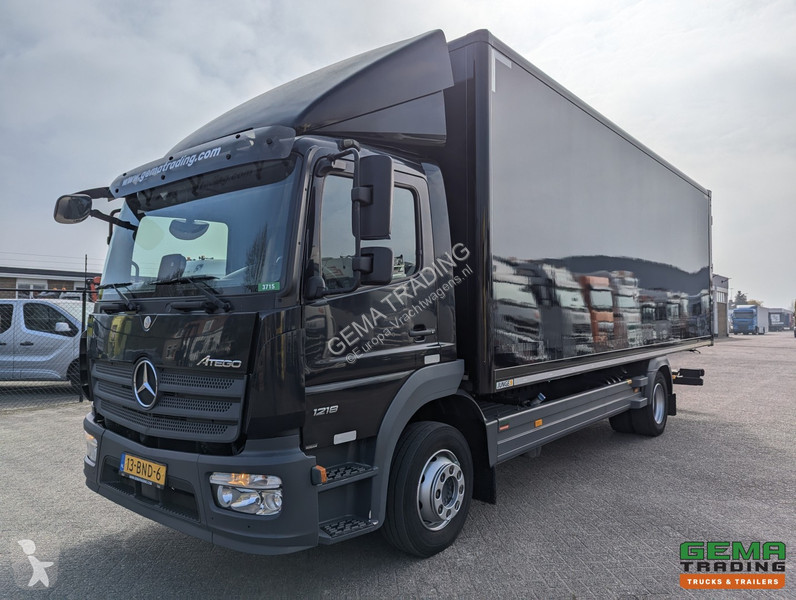 Camion Mercedes 1218 4x2 Daycab Euro6C - 12T -...