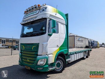 Camion plateau DAF