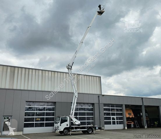 Kamion Isuzu Teleskop-Bühne *24m* Strom,-...