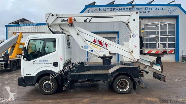 Furgoneta Nissan P200A-NC Steiger Hebebühne...