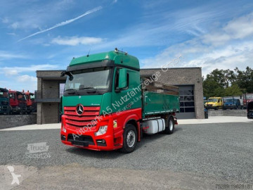 Camion benne Mercedes