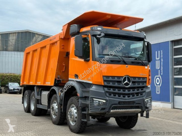 Camion benne Mercedes