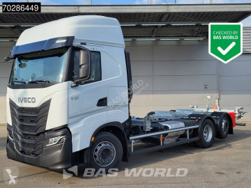 Camion BDF Iveco neuf