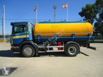 Camion citerne Scania