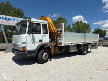 Camion plateau Iveco