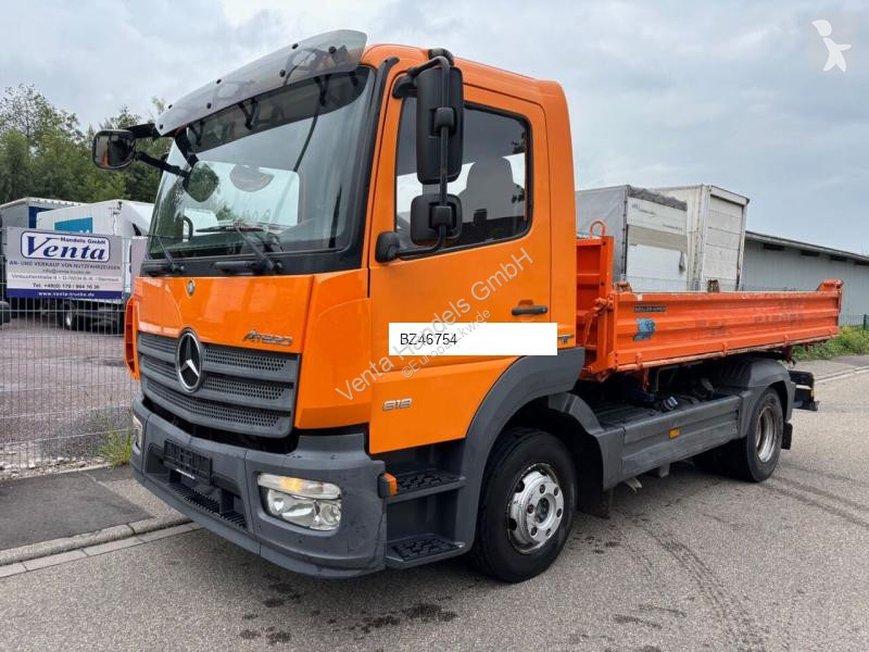 Kamion Mercedes III 818