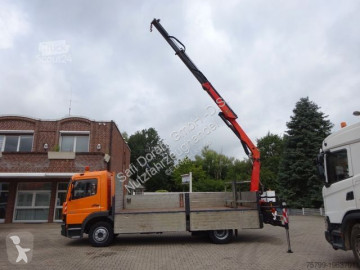 Camion plateau Mercedes