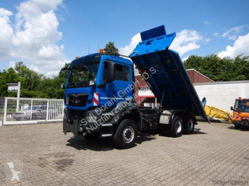 Camion plateau MAN
