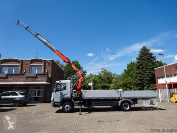 Camion plateau Mercedes