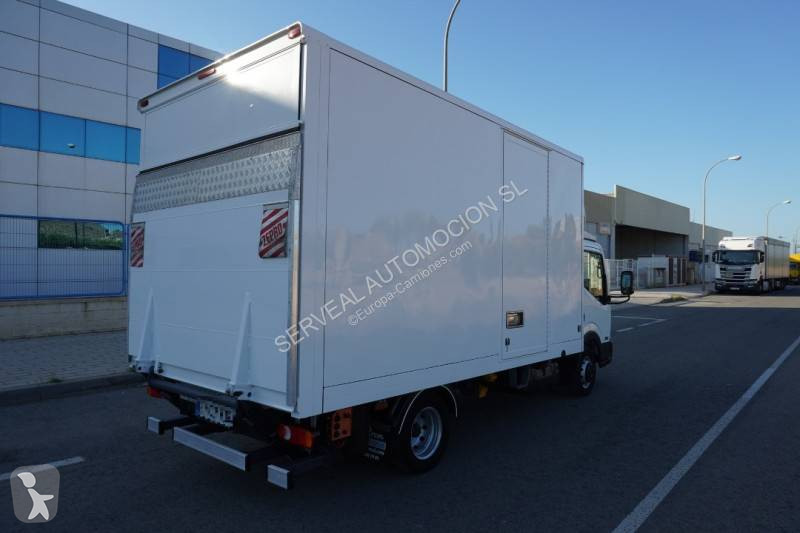 Camion Nissan