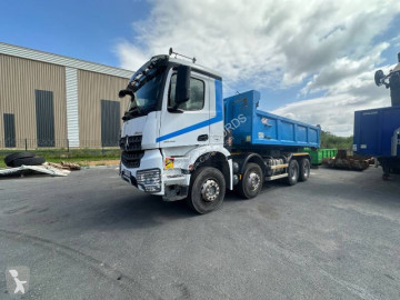 Camion polybenne Mercedes