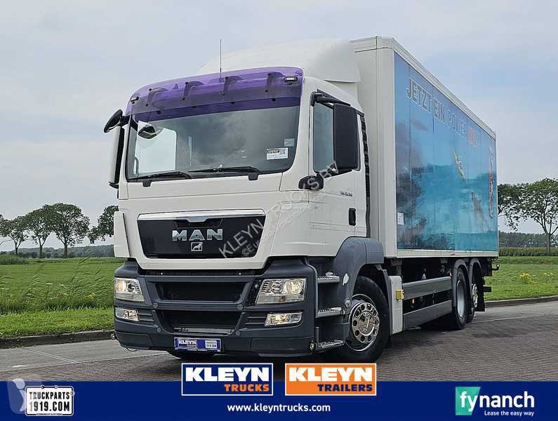 Camion MAN TGS 6X2 TAILLIFT