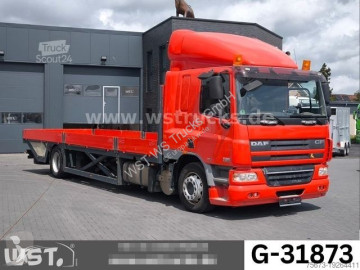 Camion plateau ridelles DAF