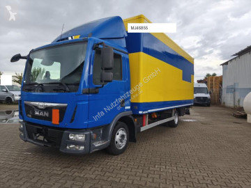 Camion furgone MAN