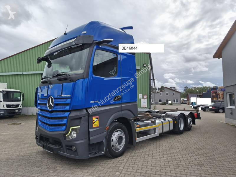 Camion Mercedes 2545 BDF