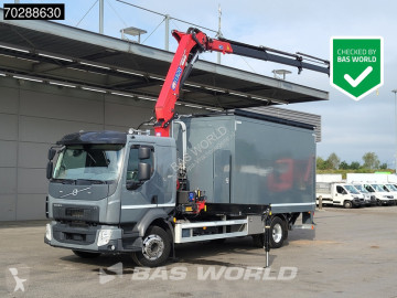 Camion grue Volvo