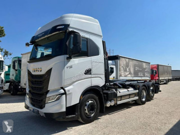 IvecoS-WAY460 GNL