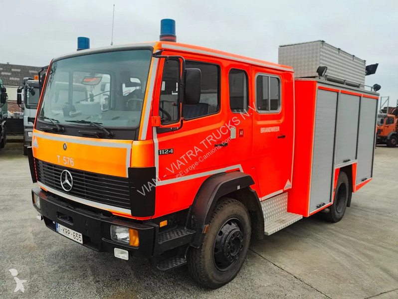 Camión Mercedes 1124 AF 4x4 Feuerwehr -...