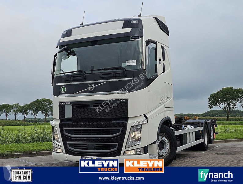 Kamion Volvo FH 6x2*4