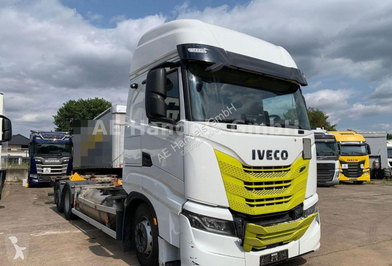 Camion Iveco S-WAY 460