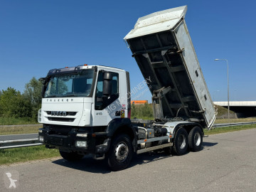 Camion benne Iveco