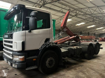 Camión portacontenedor de gancho Scania