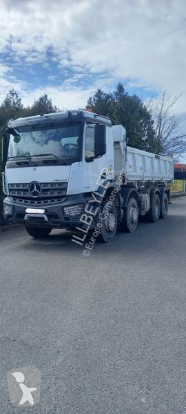 Camion Mercedes Arocs 3243