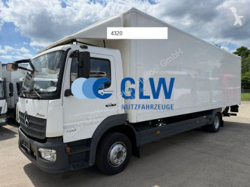 Camion fourgon Mercedes
