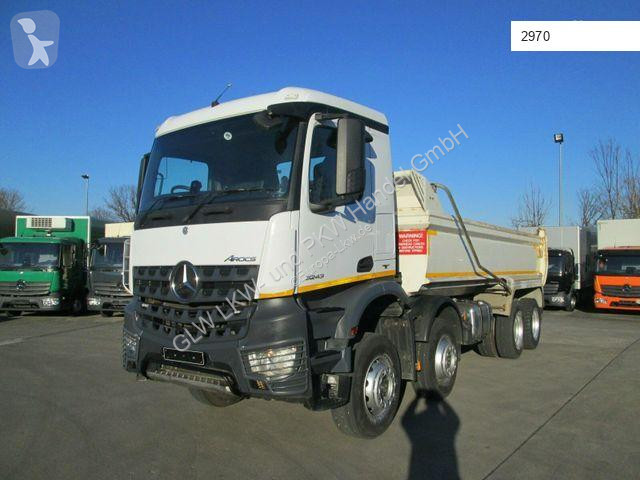 Kamion Mercedes AROCS 3243 K