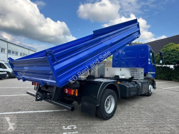 Camion tri-benne Renault