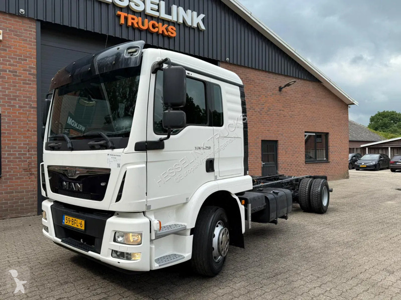 Kamion MAN 15.250 4X2 Chassis, Airco, 526.460...