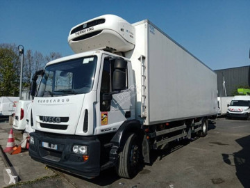 Camion frigo multi température Iveco