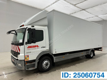 Camion fourgon Mercedes