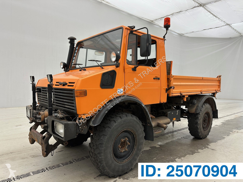 Kamion Mercedes U427