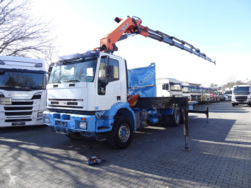 Camion grue Iveco